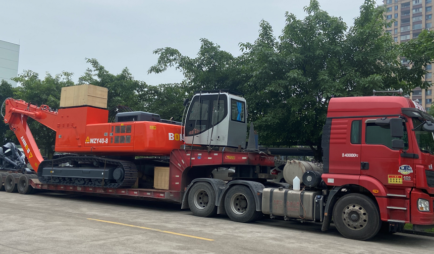 抓鋼機(jī)廠家發(fā)貨.png 抓鋼機(jī)廠家發(fā)貨.png