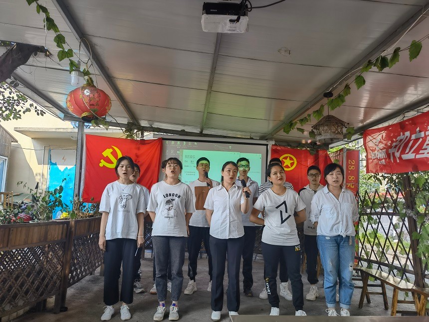 挖掘機(jī)部.jpg 挖掘機(jī)部.jpg